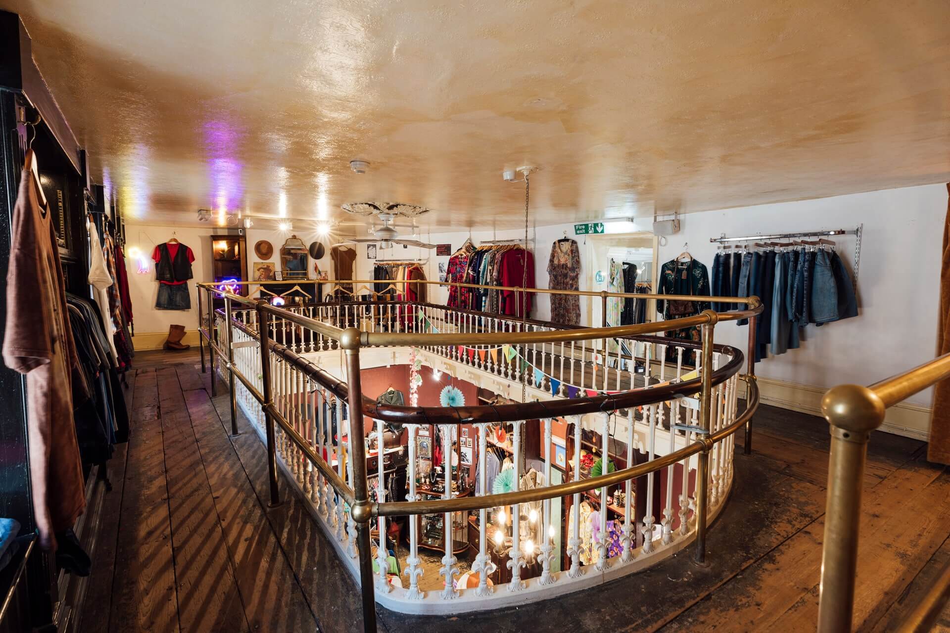 what is a mezzanine in a shop